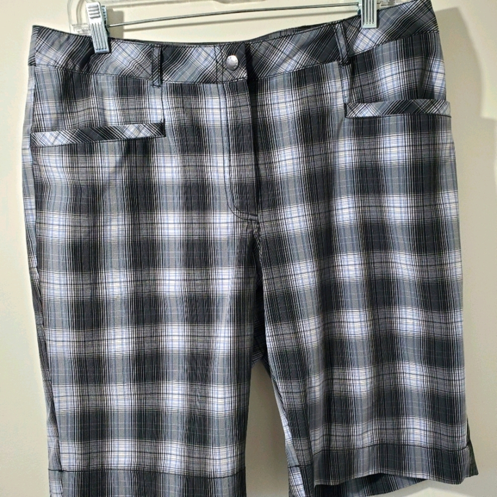 Annika Cutter & Buck Plaid Golf Shorts size 10